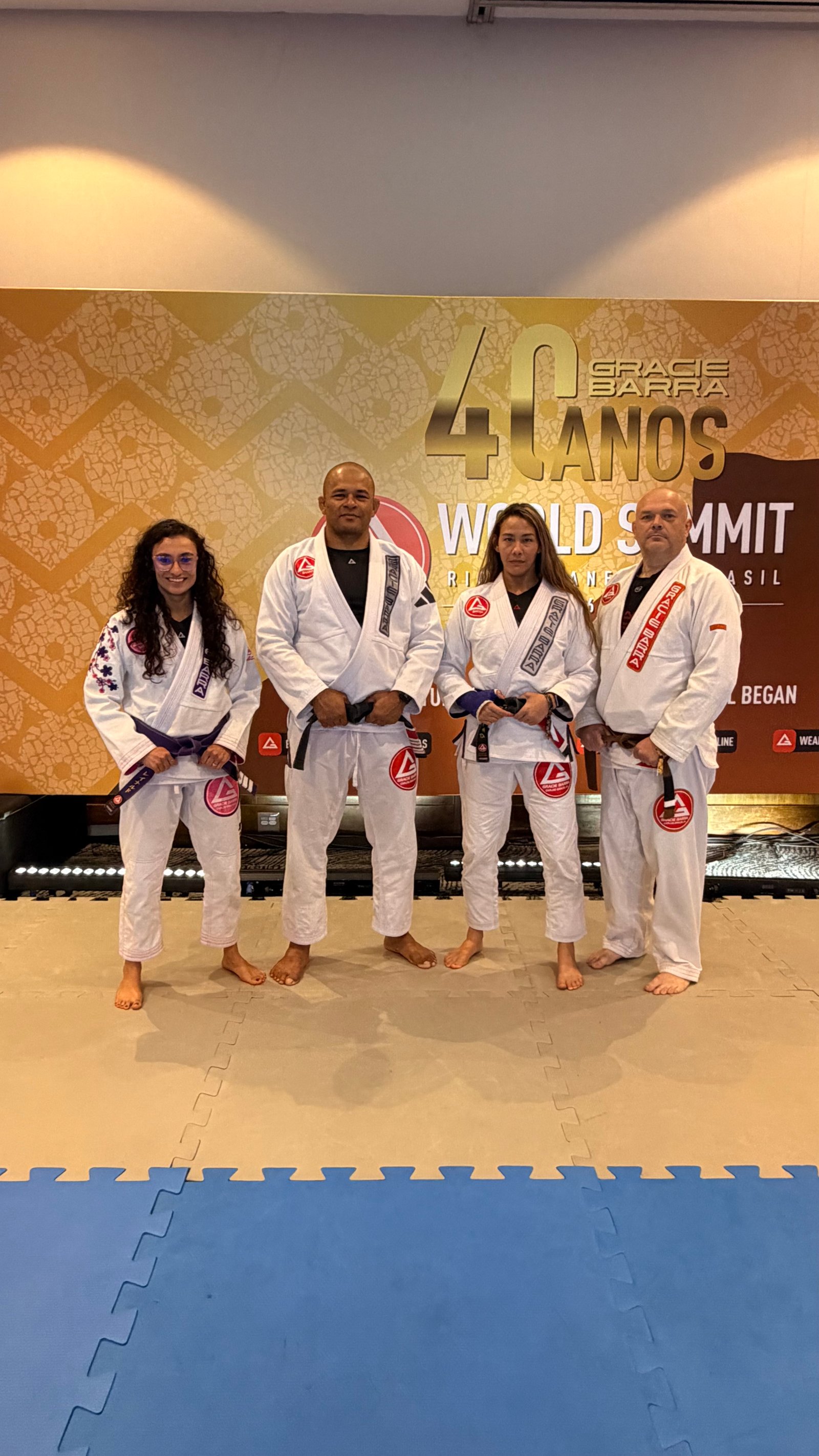 Members of the Reinaldo and Leland families together in their gis at the Gracie Barra World Summit